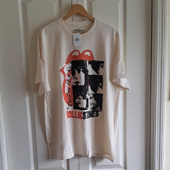 The Rolling Stones Cream and Red Graphic Tee - Picture 1 of 4